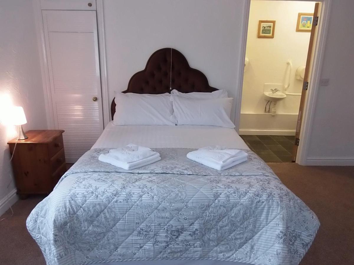 Betty Cottles Inn Okehampton Kültér fotó